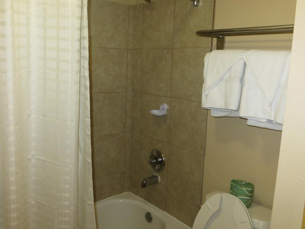 Astro Best Inn Houston Exterior foto